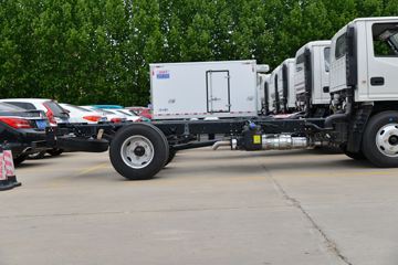 ���� ˳��խ�� 122���� 4X2 4.13����س�(����)(JX5041XLCTG26)ͼƬ