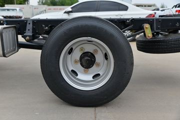 ���� ˳��խ�� 122���� 4X2 4.13����س�(����)(JX5041XLCTG26)ͼƬ