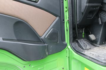 �ൺ��� ��V2.0 220���� 4X2 4.2����ж��(����)(CA3180PK2E6A90)ͼƬ