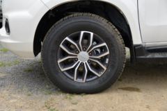 江铃 域虎7 2022款 舒享型 2.0T柴油 141马力 两驱手动 长轴双排皮卡