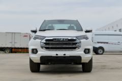 江铃 域虎7 2020款 2.0T柴油 142马力 自动 四驱 标轴双排皮卡