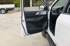 江铃 域虎7 2020款 2.0T柴油 142马力 自动 四驱 标轴双排皮卡