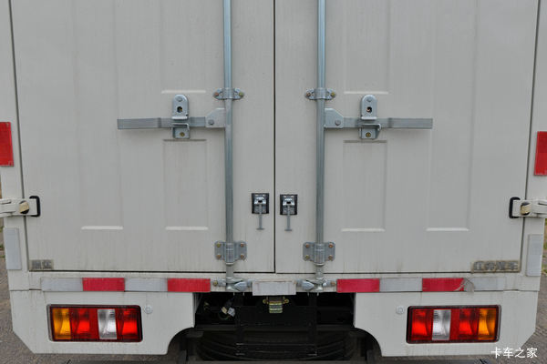 顺达窄体载货车盐城市火热促销中 让利高达0.1万