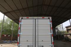 福田 奥铃捷运 经典版 132马力 4.14米单排厢式轻卡(BJ5041XXY9JDA-AB1)