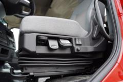 东风商用车 天锦KR PLUS 340马力 6X2 9.6米仓栅式载货车(国六)(DFH5260CCYD1)