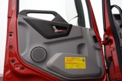 东风商用车 天锦KR PLUS 340马力 6X2 9.6米仓栅式载货车(国六)(DFH5260CCYD1)