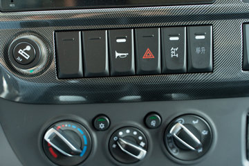 �������� ����� 170���� 4X2 3.8����ж��ͼƬ