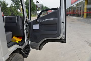 ���� �������� 150���� 4X2 4.08����س�ͼƬ