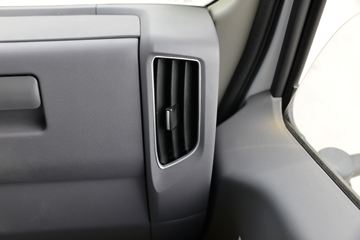 ���� �������� 150���� 4X2 4.08����س�ͼƬ