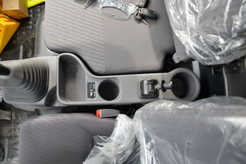 ���� �������� 150���� 4X2 4.08����س�ͼƬ