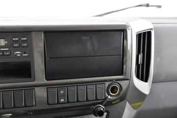 ���� �������� 150���� 4X2 4.08����س�ͼƬ