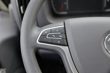 ���� �������� 150���� 4X2 4.08����س�ͼƬ