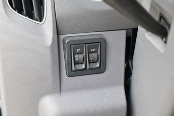 ���� �������� 150���� 4X2 4.08����س�ͼƬ