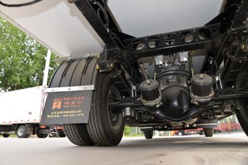 ���� �������� 150���� 4X2 4.08����س�ͼƬ