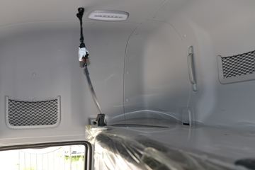 ���� ŷ��Rϵ 245���� 4X2 6.6����س�(����)(�ٱ�4.875)(BJ5186XLC-DM1)ͼƬ