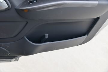 ���� ŷ��Rϵ 245���� 4X2 6.6����س�(����)(�ٱ�4.875)(BJ5186XLC-DM1)ͼƬ