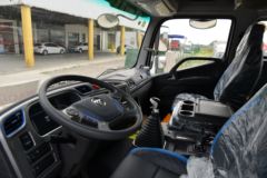 福田 欧航R系 245马力 4X2 6.6米冷藏车(国六)(速比4.875)(BJ5186XLC-DM1)