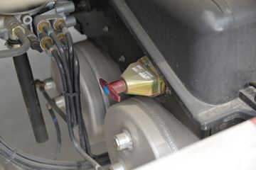 ���� ŷ��Rϵ 245���� 4X2 6.6����س�(����)(�ٱ�4.875)(BJ5186XLC-DM1)ͼƬ