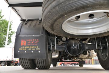 ���� ŷ��Rϵ 245���� 4X2 6.6����س�(����)(�ٱ�4.875)(BJ5186XLC-DM1)ͼƬ