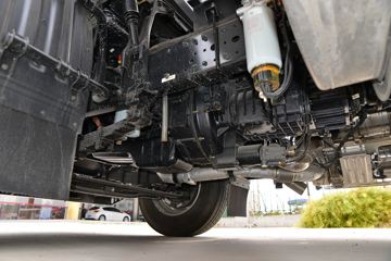 ���� ŷ��Rϵ 245���� 4X2 6.6����س�(����)(�ٱ�4.875)(BJ5186XLC-DM1)ͼƬ