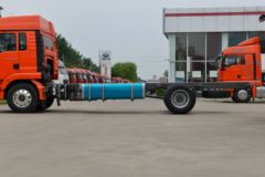 中国重汽 汕德卡SITRAK G5重卡 270马力 4X2 6.8米厢式载货车(国六)