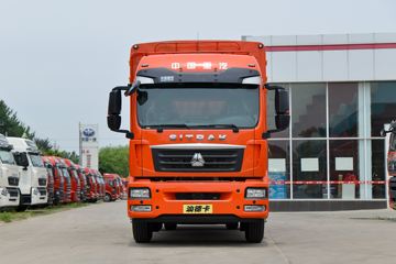 中国重汽 汕德卡SITRAK G5重卡 270马力 4X2 9.6米厢式载货车(后桥MCJ09BG)(国六)