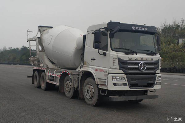 大运 F7 重载型 320马力 8X4 7.79方混凝土搅拌车(国六)