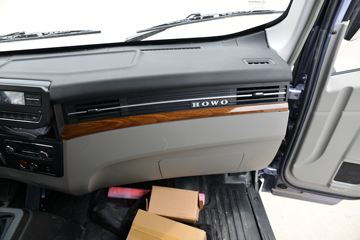 �й�����HOWO ͳ˧ 130���� 3.85���Ű������Ῠ(����)(����)ͼƬ