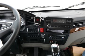 �й�����HOWO ͳ˧ 130���� 3.85���Ű������Ῠ(����)(����)ͼƬ