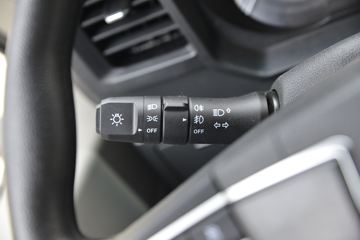 �й�����HOWO ͳ˧ 130���� 3.85���Ű������Ῠ(����)(����)ͼƬ