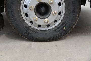 �й�����HOWO ͳ˧ 130���� 3.85���Ű������Ῠ(����)(����)ͼƬ