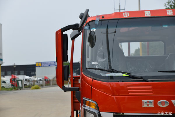 �³����� �ܿ���ͳ˧�ػ�������13��Ԫ