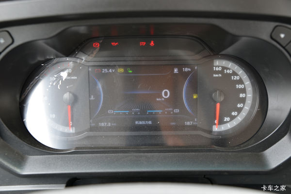 �³����� �ܿ���ͳ˧�ػ�������13��Ԫ