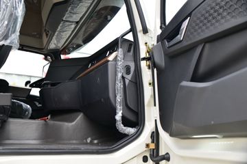 �й����� HOWO TH7�ؿ� 510���� 4X2ǣ����(����)ͼƬ