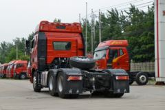 一汽解放 新J6P重卡 质惠版3.0 460马力 6X4 AMT自动挡危险品牵引车(国六)(CA4250P66K25T1E6Z)