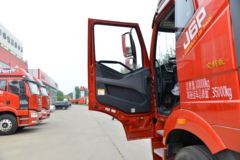 一汽解放 新J6P重卡 定制版 460马力 4X2 AMT自动挡牵引车(国六)(CA4180P66K25E6)