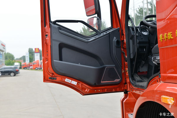 优惠0.3万 沈阳市解放J6L载货车火热促销中