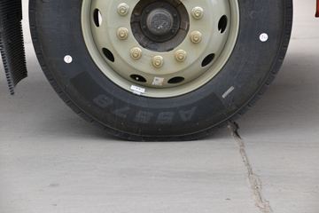 һ����� J6L�п� ������ ��ͨ�� 260���� 4X2 6.75��AMT�Զ�����դʽ�ػ���(����)(CA5170CCYP62K1L4A2E6)ͼƬ