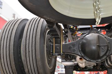 һ����� J6L�п� ������ ��ͨ�� 260���� 4X2 6.75��AMT�Զ�����դʽ�ػ���(����)(CA5170CCYP62K1L4A2E6)ͼƬ