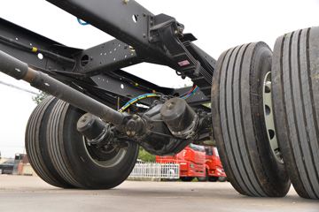 һ����� J6L�п� ������ ��ͨ�� 260���� 4X2 6.75��AMT�Զ�����դʽ�ػ���(����)(CA5170CCYP62K1L4A2E6)ͼƬ