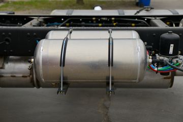 һ����� J6L�п� ������ ��ͨ�� 260���� 4X2 6.75��AMT�Զ�����դʽ�ػ���(����)(CA5170CCYP62K1L4A2E6)ͼƬ