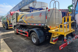 东风多利卡底盘&nbsp;洒水车/喷洒车外观图片