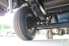 陕汽轻卡 德龙K5000 豪华型 130马力 4.18米单排栏板轻卡(国六)(YTQ1041KH333)