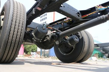 һ����� J6L�п� ������2.0 220���� 4X2 6.75�ײ�դʽ�ػ���(����)(CA5180CCYP62K1L4E6)ͼƬ