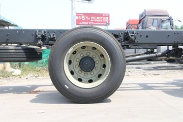 һ����� J6L�п� ������2.0 220���� 4X2 6.75�ײ�դʽ�ػ���(����)(CA5180CCYP62K1L4E6)ͼƬ