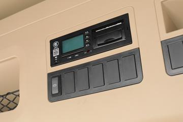 ���� ����˹T9 220���� 4X2 6.8���Ű������ػ���(����)(HFC5181CCQB80K1E2S)ͼƬ