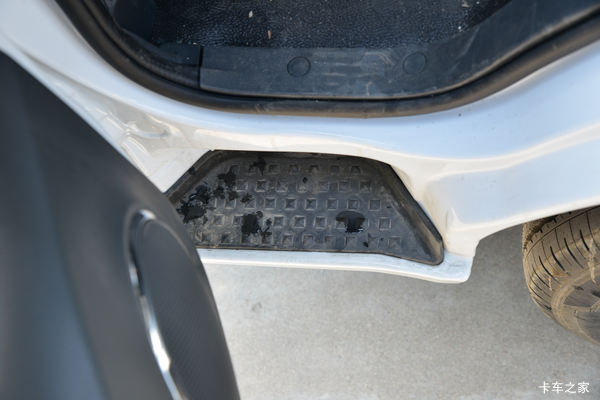 购T5(原途逸)载货车 享高达0.2万优惠