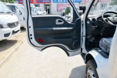 东风途逸 T6 2.0L 122马力 4.05米单排厢式小卡(国六)(EQ5040XXY6CDBAC) 东风途逸 T6 2.0L 122马力 4.05米单排厢式小卡(国六)(EQ5040XXY6CDBAC)