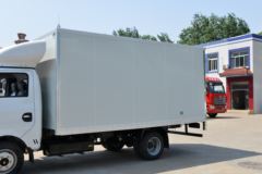 东风途逸 T6 2.0L 122马力 4.05米单排厢式小卡(国六)(EQ5040XXY6CDBAC) 东风途逸 T6 2.0L 122马力 4.05米单排厢式小卡(国六)(EQ5040XXY6CDBAC)