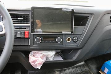 һ����� J6L 240���� 4X2 6����س�(�߶�)ͼƬ